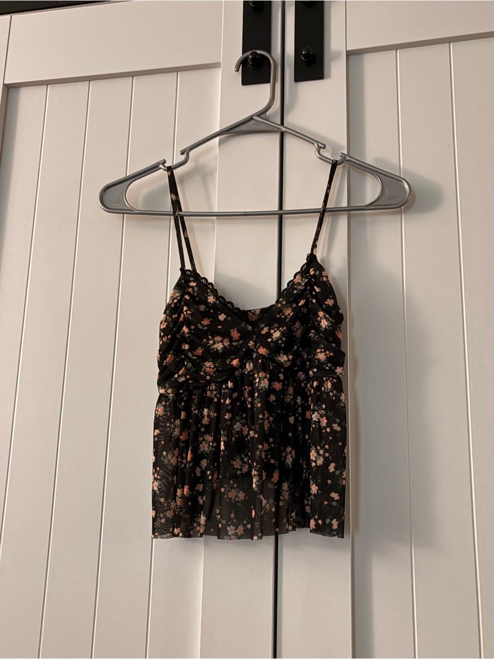 Floral Spaghetti Strap Cami Top - Black/Pink